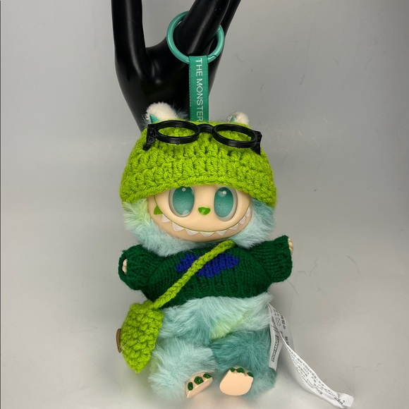 NWOB Labubu ~ in Green/Blue - Picture 2 of 16